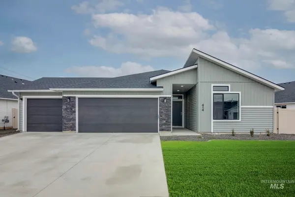 1616 Sunday River St, Middleton, ID 83644