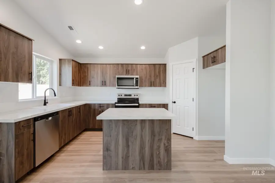 17452 N Union Springs Pl, Nampa, ID 83687 - Image #3