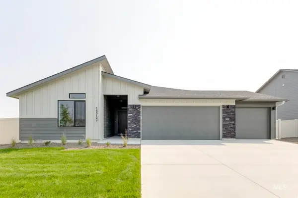 3168 E Mossy Creek Dr, Kuna, ID 83634