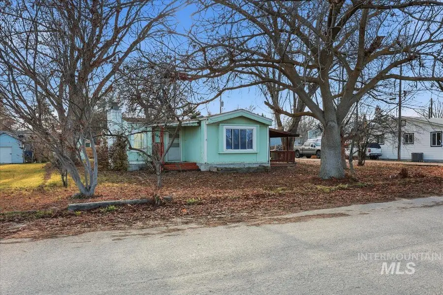 307 W Canal St, New Plymouth, ID 83655 - Image #2