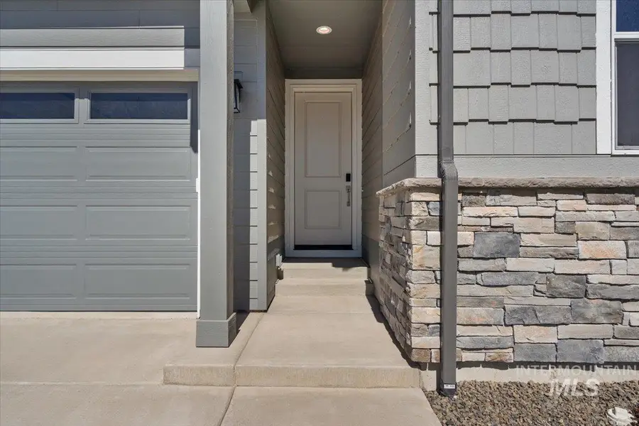 1230 Stirling Meadows Ct, Middleton, ID 83644 - Image #2