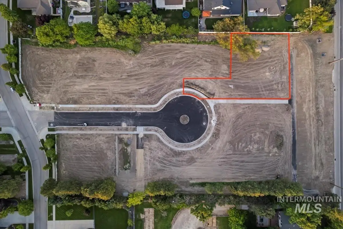 172 N Timber Wolf Pl, Eagle, ID 83616 - #1