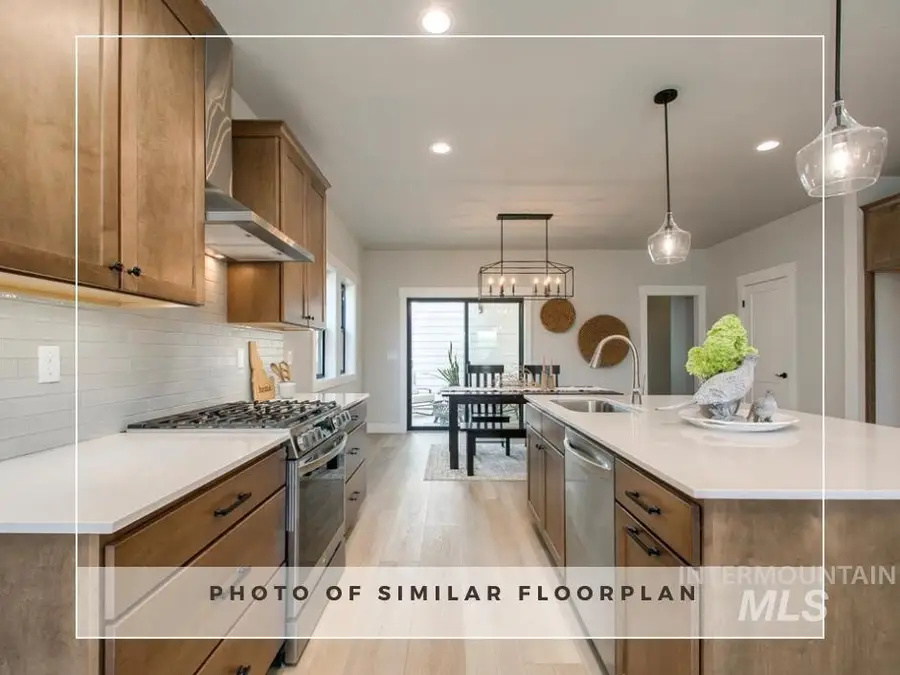 158 N Edgewood Ln, Eagle, ID 83616 - Image #3