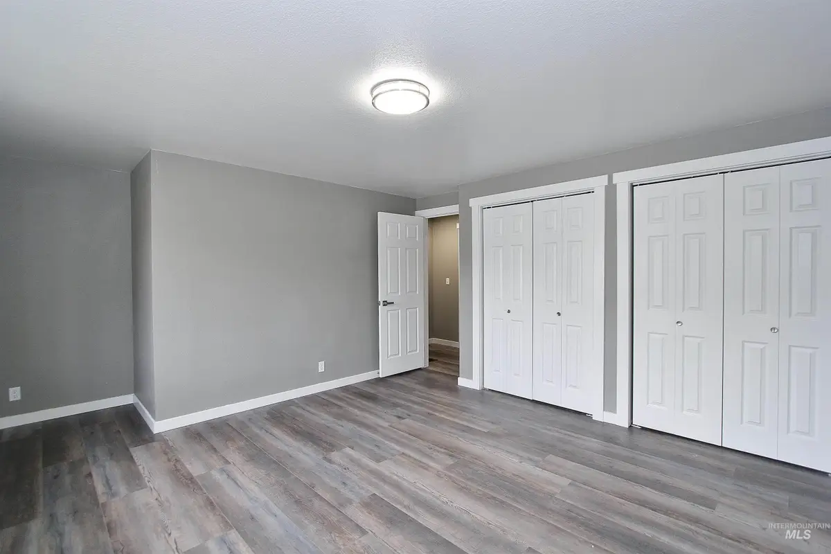 1417 E Carter Ln, Boise, ID 83706 - Image #1