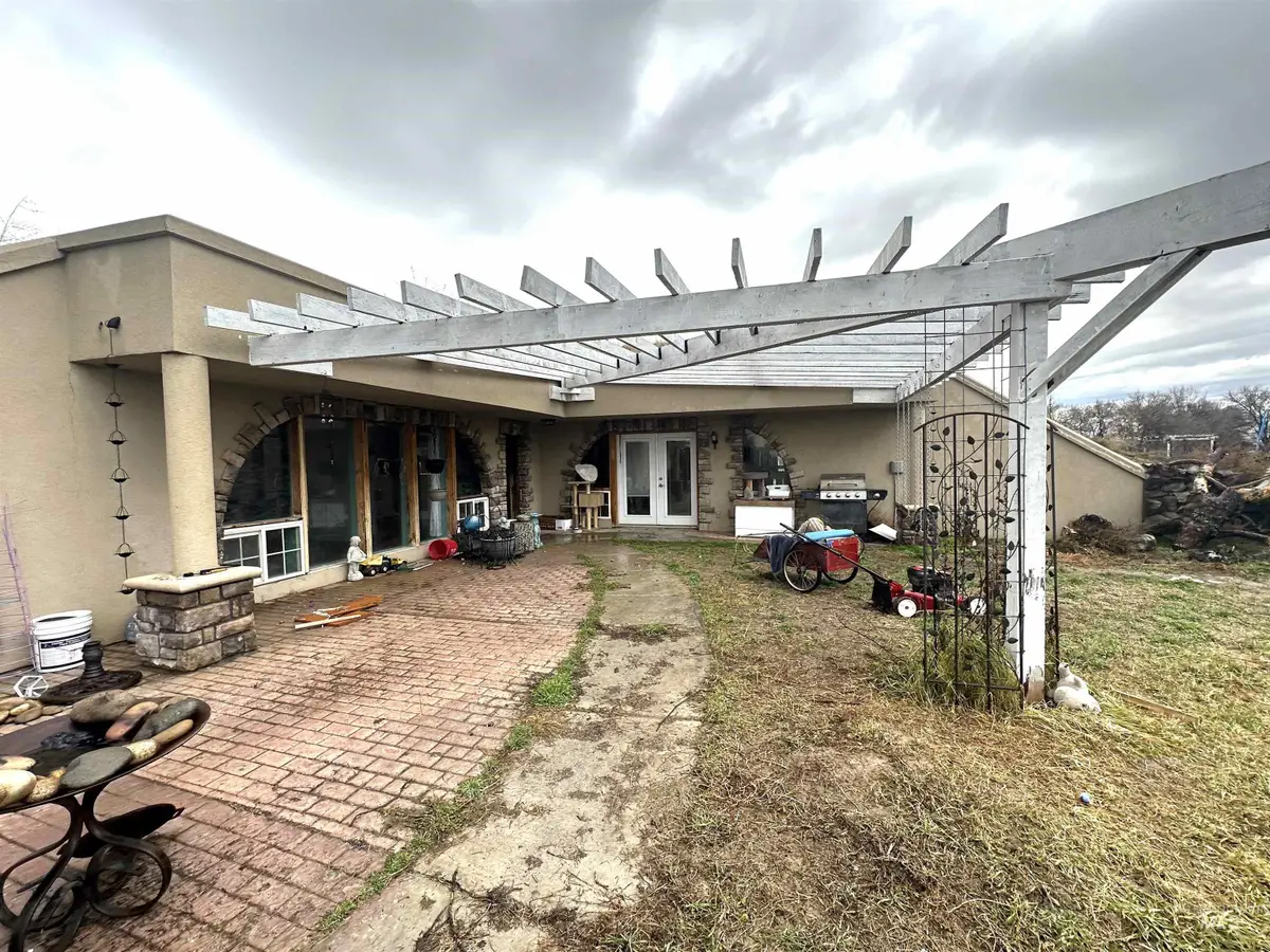 5860 Akron Road, New Plymouth, ID 83655 - Image #1