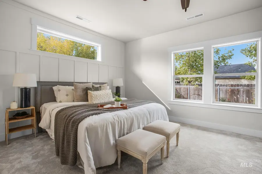 1712 E Grayson St, Meridian, ID 83642 - Image #2