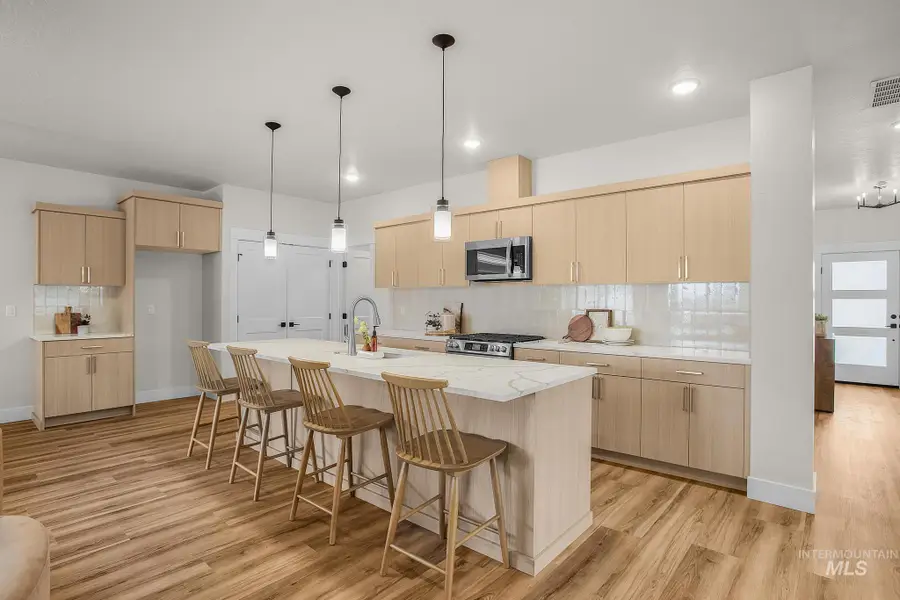 1696 E Grayson St, Meridian, ID 83742 - Image #3