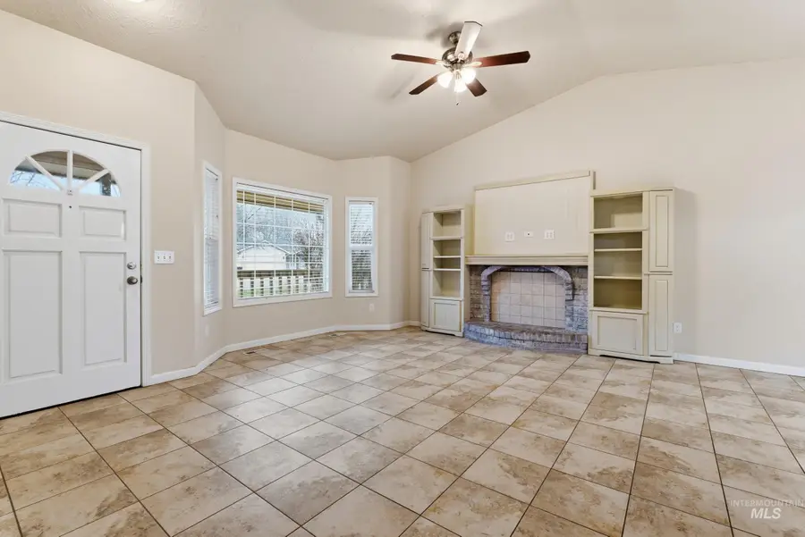 1075 W Egret Drive, Meridian, ID 83642 - Image #3