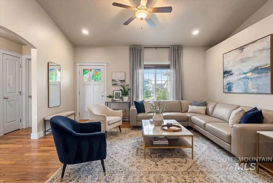 100 Covered Wagon Ct, Wilder, ID 83676 - Image #3