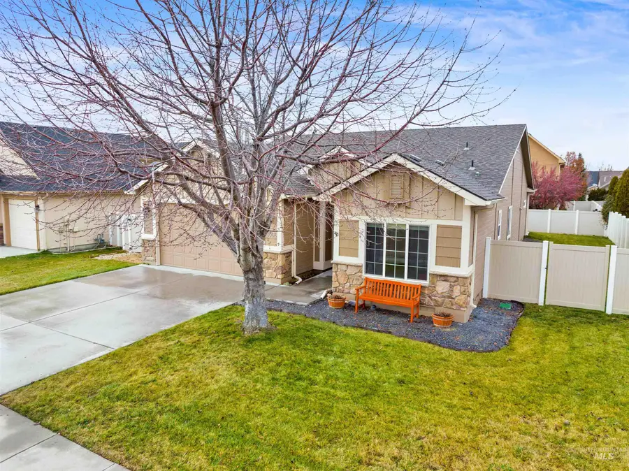 10306 Fallow Field, Nampa, ID 83687 - Image #2
