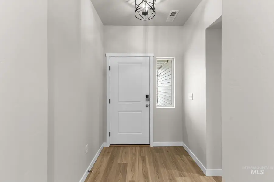 1071 Woods Bog Ave, Middleton, ID 83644 - #2