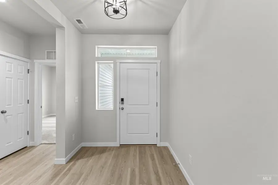 1079 Woods Bog Ct, Middleton, ID 83644 - #2