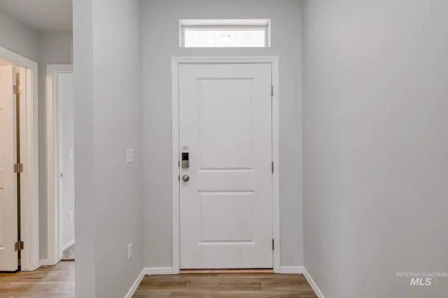 1666 Dyer St, Middleton, ID 83644 - #2