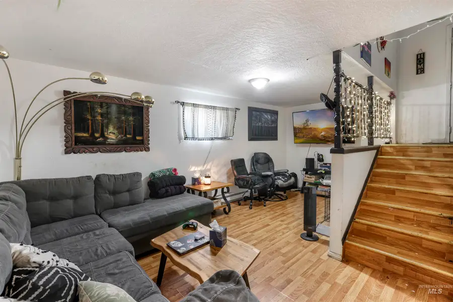 414 Heyburn Ave, Twin Falls, ID 83301 - Image #3