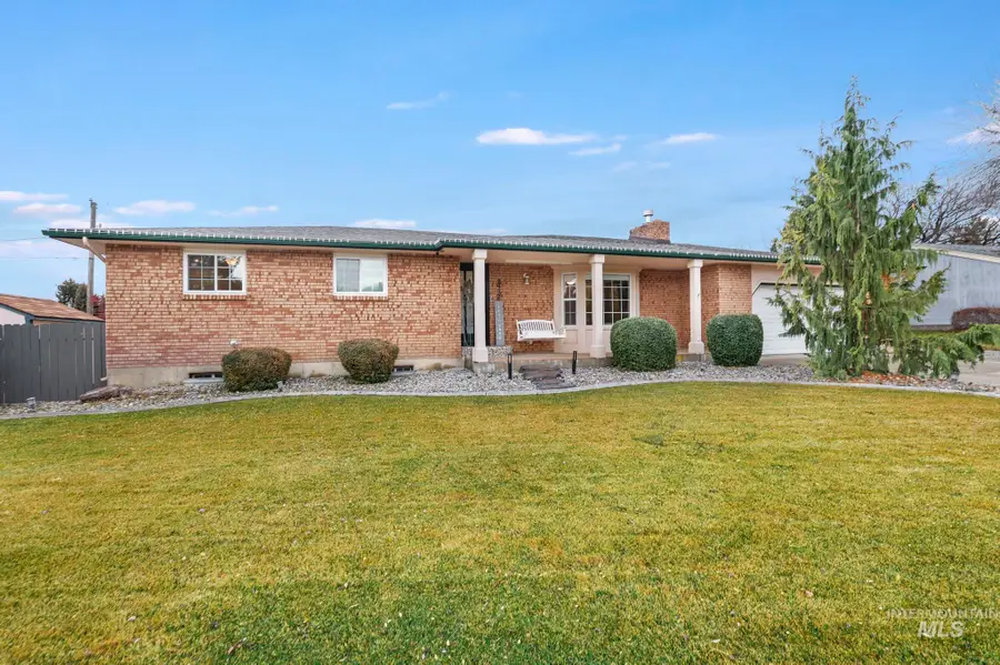 2432 Dorm Dr, Twin Falls, ID 83301 - Image #2