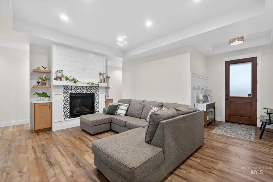 102 S. 250 E., Burley, ID 83318 - Image #2