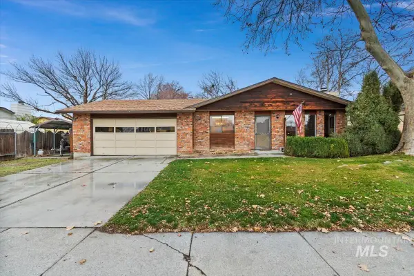 4518 N Bluegrass Ave, Boise, ID 83703