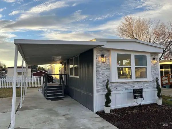 5637 Fairfax Ln, Boise, ID 83714