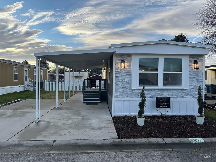 5637 Fairfax Ln, Boise, ID 83714 - Image #2