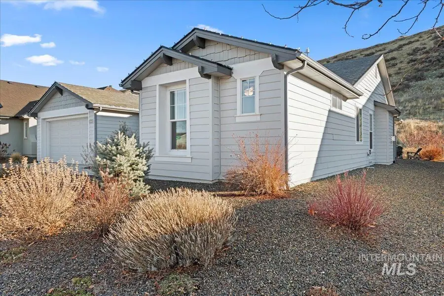 20462 N Shepherds Pie Way, Boise, ID 83714 - Image #2