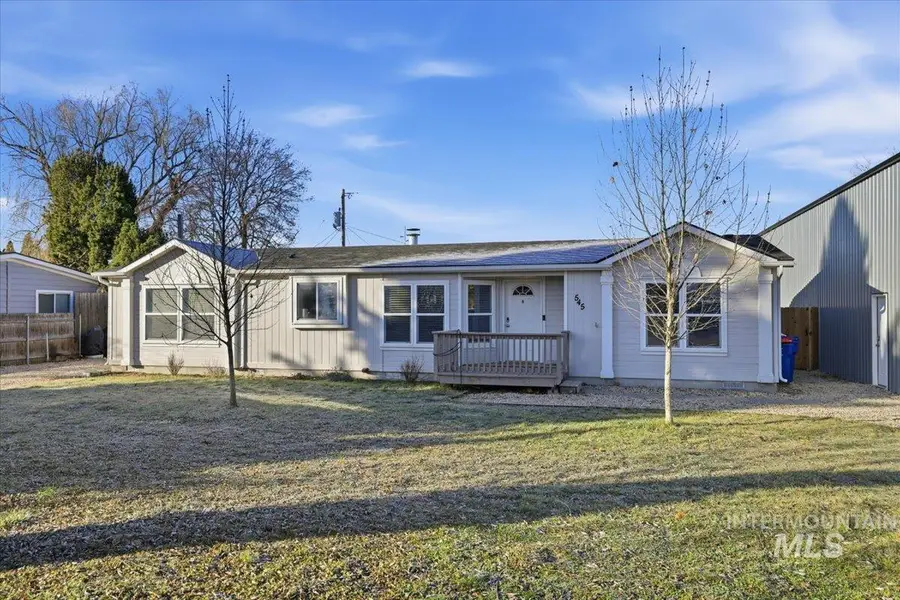 545 S Conover St, Eagle, ID 83616 - Image #2