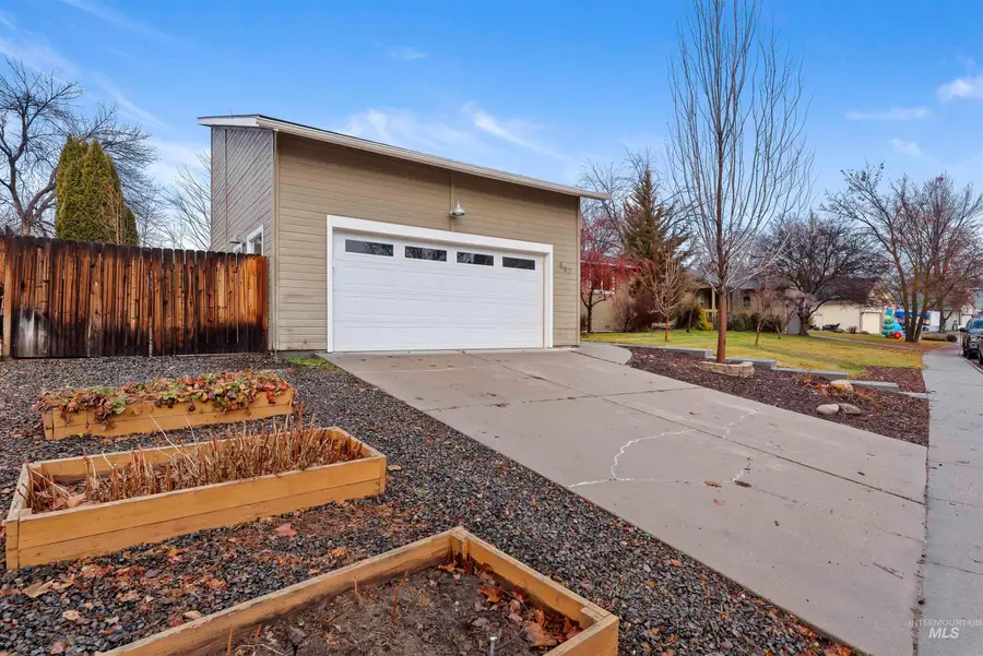 557 N Stierman Way, Eagle, ID 83616 - Image #3