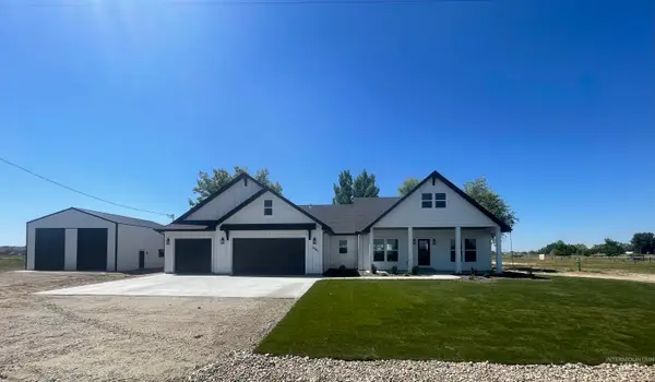4695 County Line Rd, New Plymouth, ID 83655