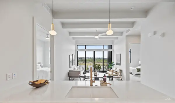 4340 E Haystack St #305, Boise, ID 83716