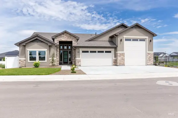 132 E Heliotrope Drive, Meridian, ID 83642
