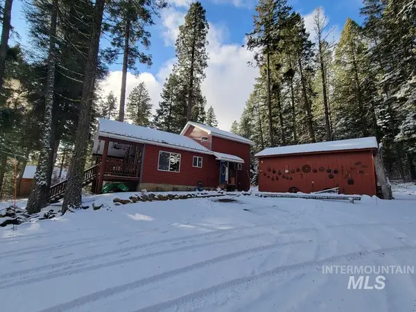 617 West Mountain Rd, Cascade, ID 83611