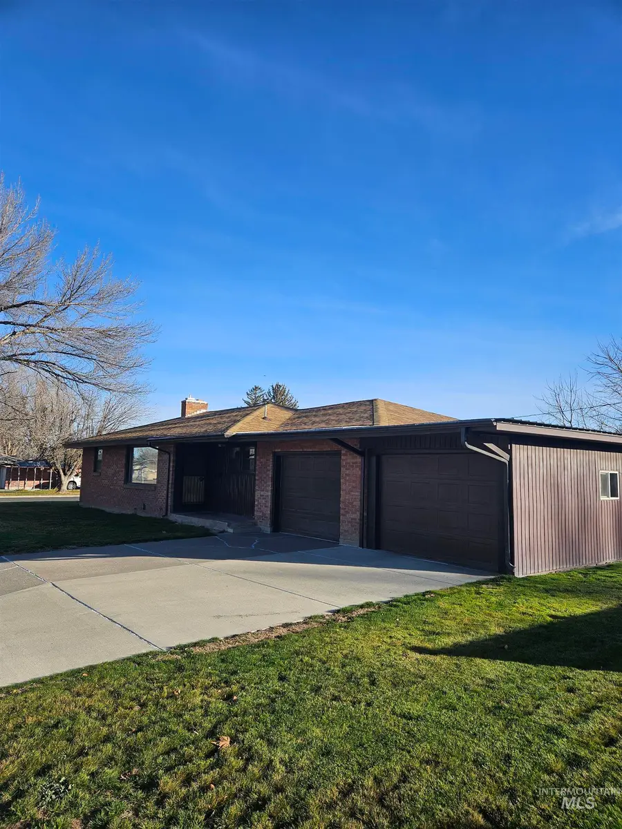 334 Blake St N, Twin Falls, ID 83301 - Image #2