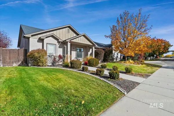 1660 W Tumble Creek Drive, Meridian, ID 83646