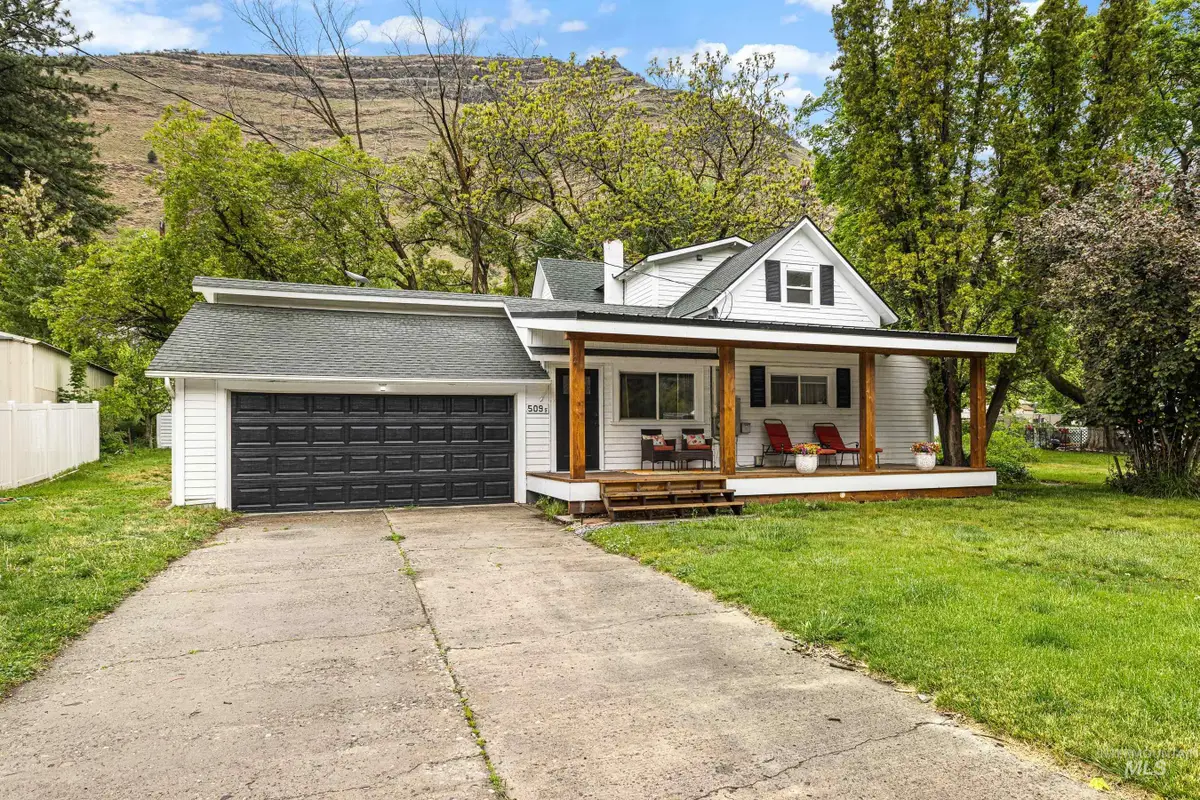 509 S Main St, Riggins, ID 83549 - #1