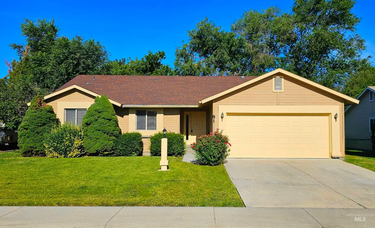 81 N Mirage St, Nampa, ID 83651 - Image #1
