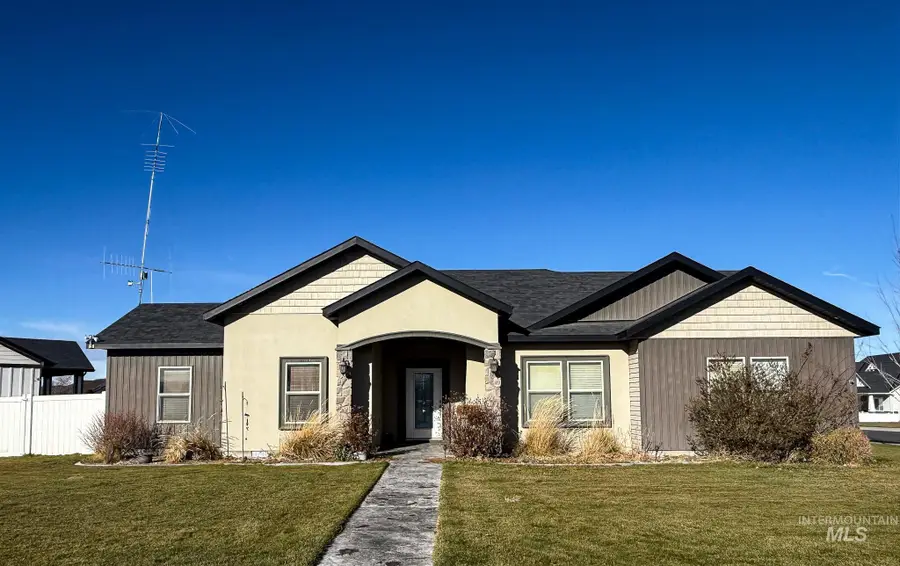 200 Red Rock Trail, Kimberly, ID 83341 - Image #2