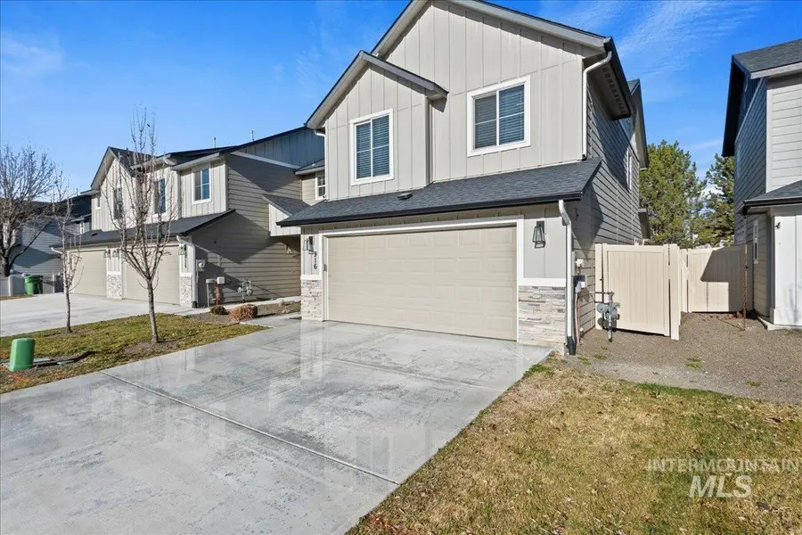 916 W Woodpine St, Meridian, ID 83646 - Image #3