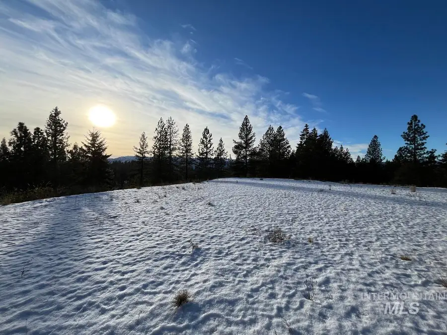 11 Augustus Way, Cascade, ID 83611 - #3