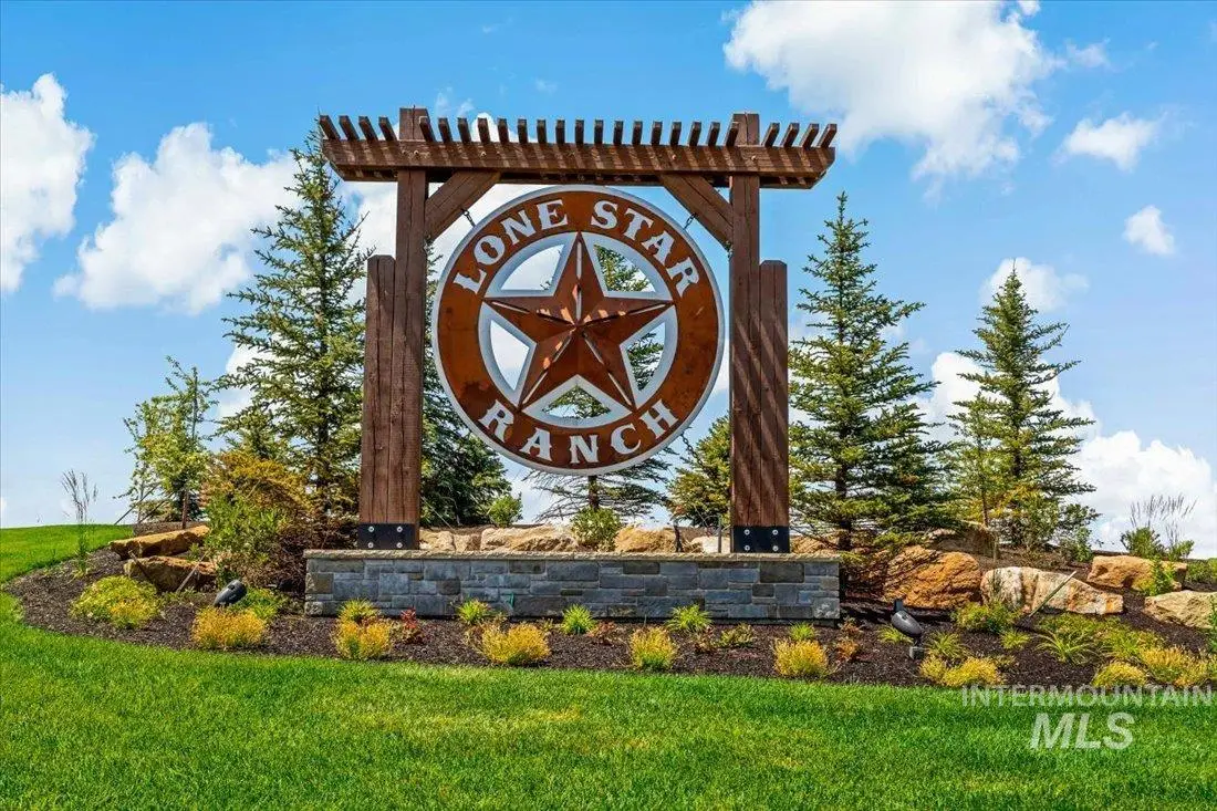 13740 Gallo Canyon St, Nampa, ID 83651 - Image #1