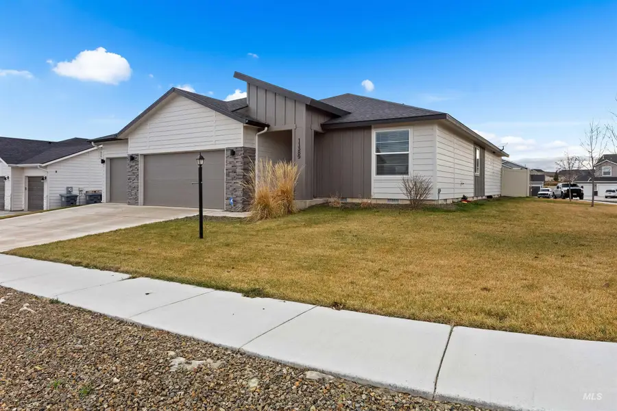 11389 W Tiekel River Street, Nampa, ID 83686 - Image #2