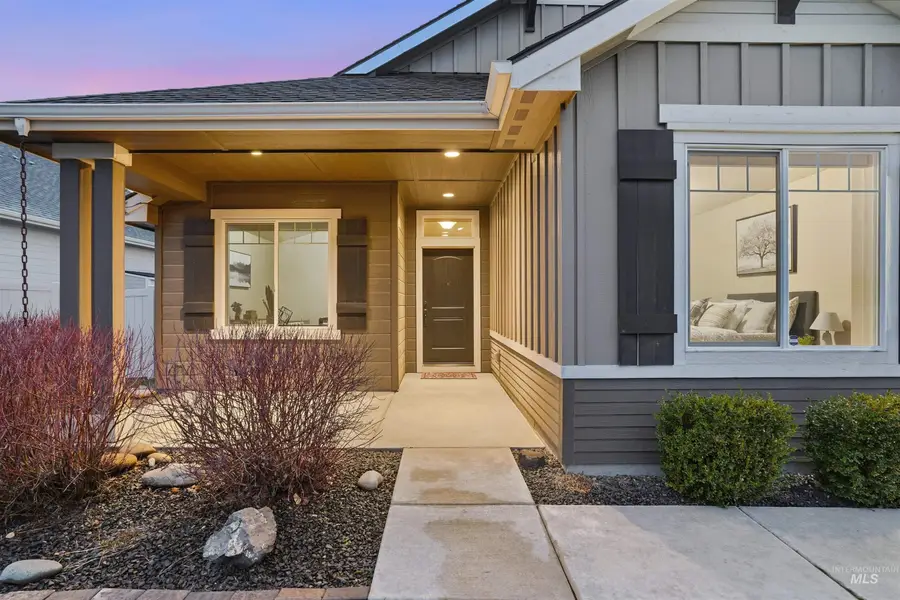 5697 W Combermere Dr, Eagle, ID 83616 - Image #2