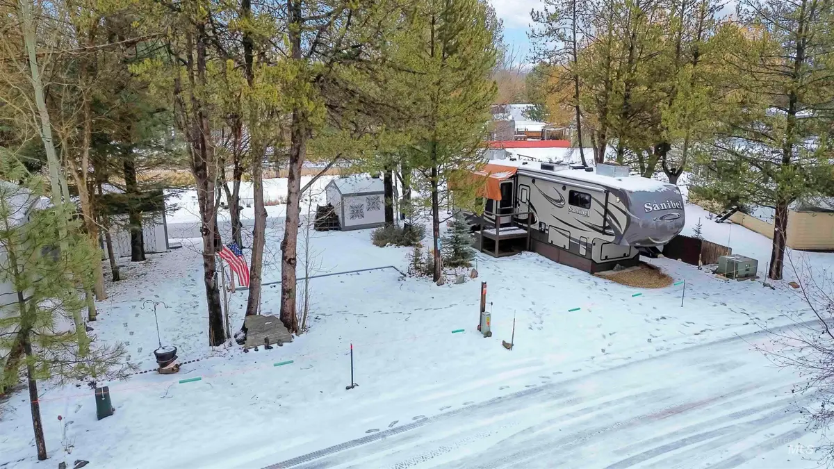 514 H07 & H05 Sawyer St, Cascade, ID 83611 - Image #1