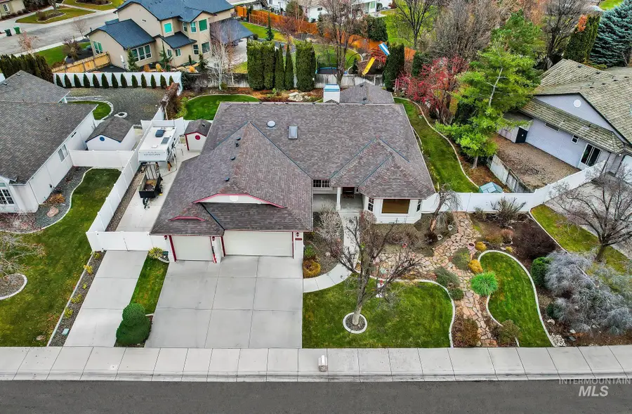 2024 SE 3rd Way, Meridian, ID 83642 - Image #3