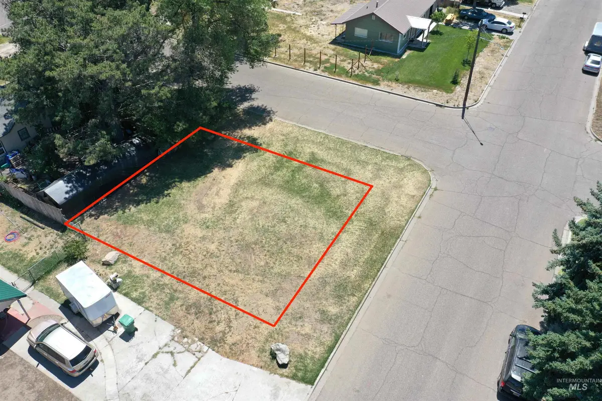 TBD SE 3rd St & 7th Ave, Ontario, OR 97914 - Image #1
