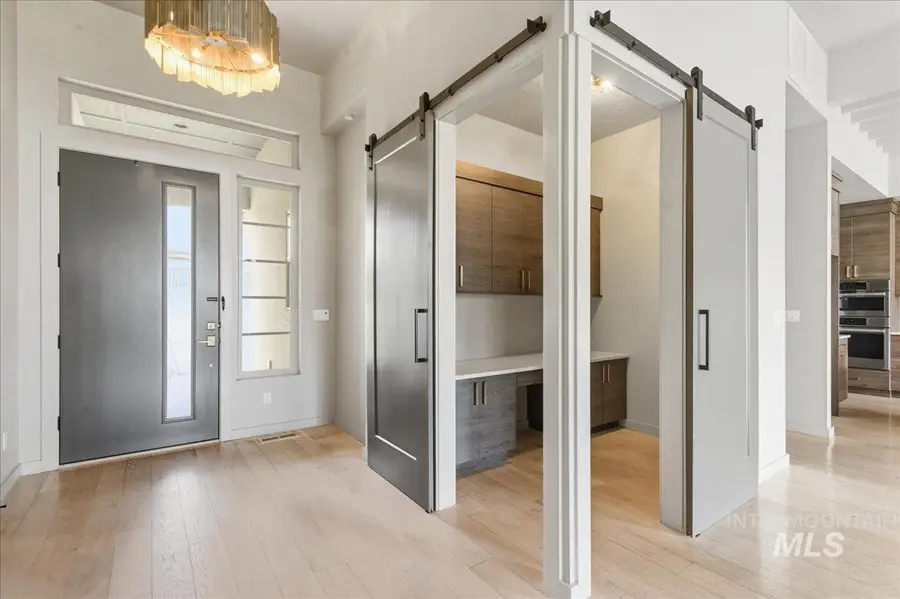 569 W Carnelian Lane, Eagle, ID 83616 - Image #3