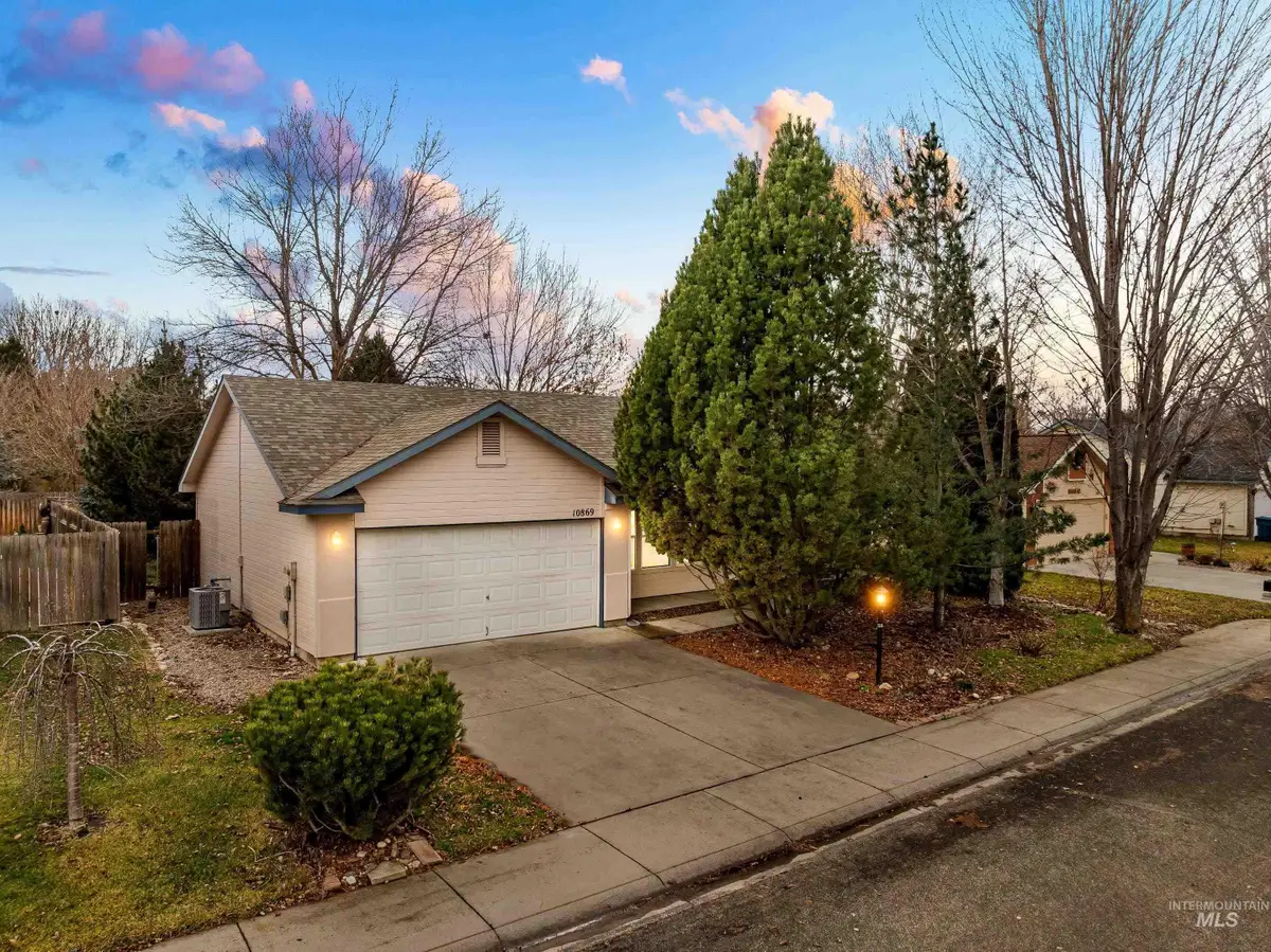 10869 W Altair St, Star, ID 83669 - Image #1