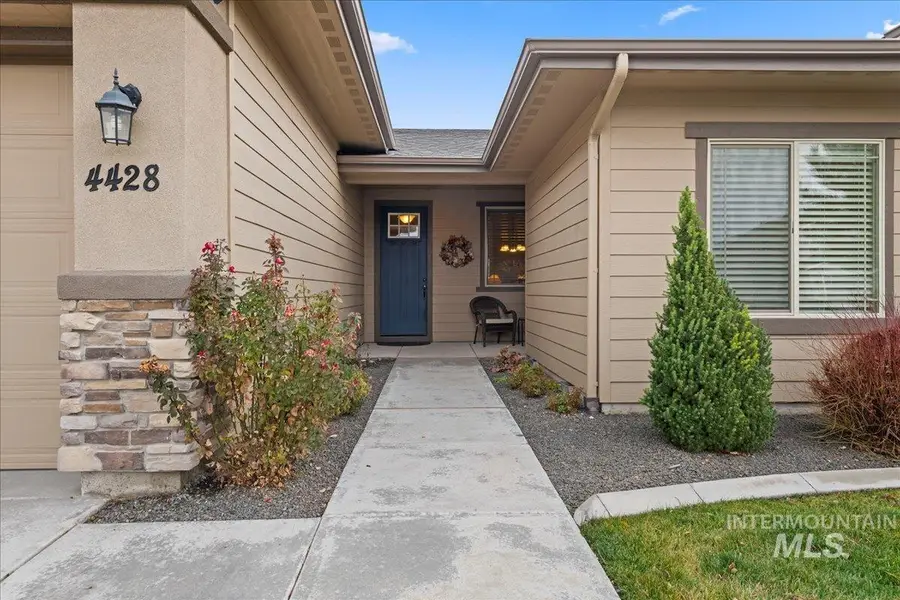 4428 N Cherry Bark Way, Meridian, ID 83646 - Image #3