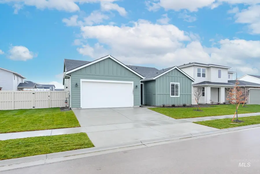 1851 W Blue Lightning St, Middleton, ID 83644 - Image #2