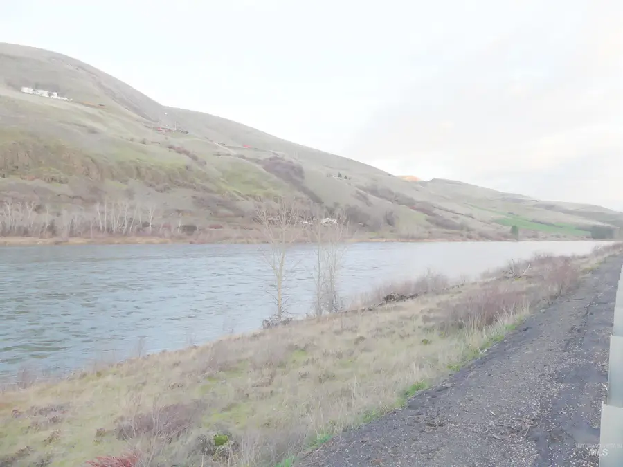 31388 Paradise Lane, Lenore, ID 83541 - Image #2