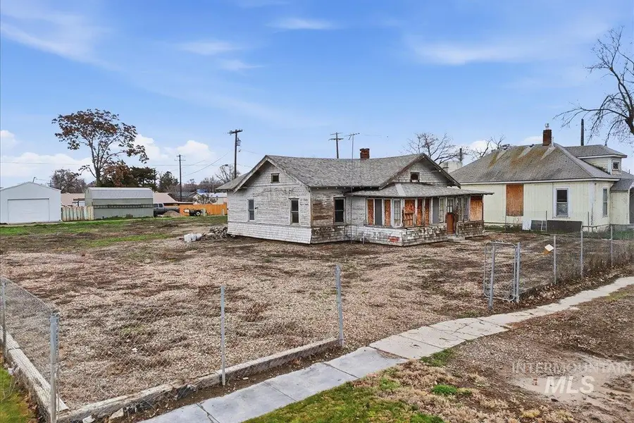 506 N 3rd St, Nyssa, OR 97913 - Image #2