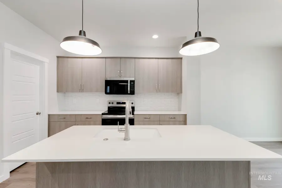 3090 E Mossy Creek Dr, Kuna, ID 83634 - Image #3